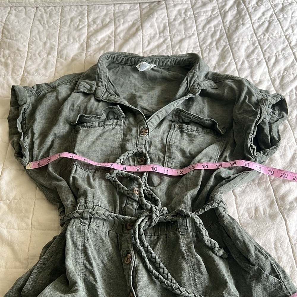 Nicole Miller Green Button-Up Romper - Picture 2 of 8